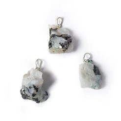 Ciondolo in Pietra di luna bianca grezza