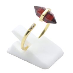 Anello Con Punta Granato in Argento Sterling 925