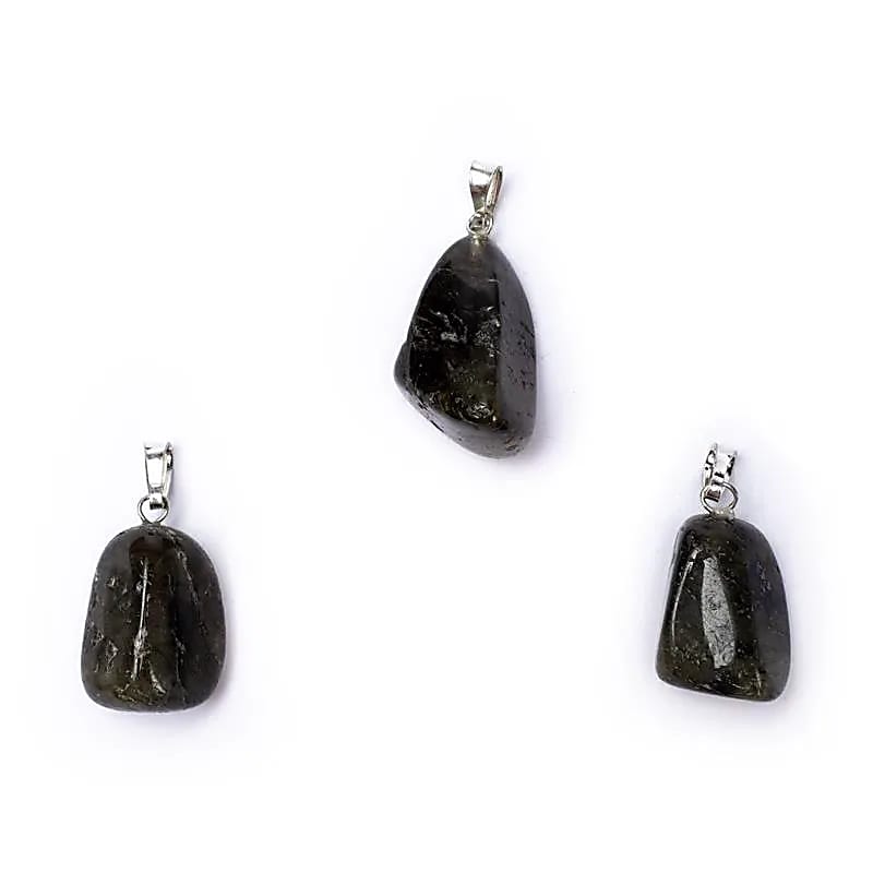 Ciondolo in Labradorite forato