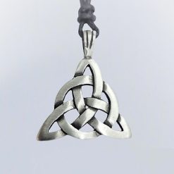 Ciondolo Triquetta, Triqueta, Triquetra