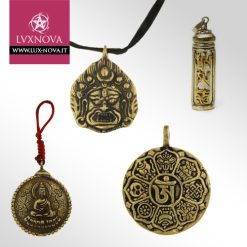 Amuleti e Ciondoli Tibetani